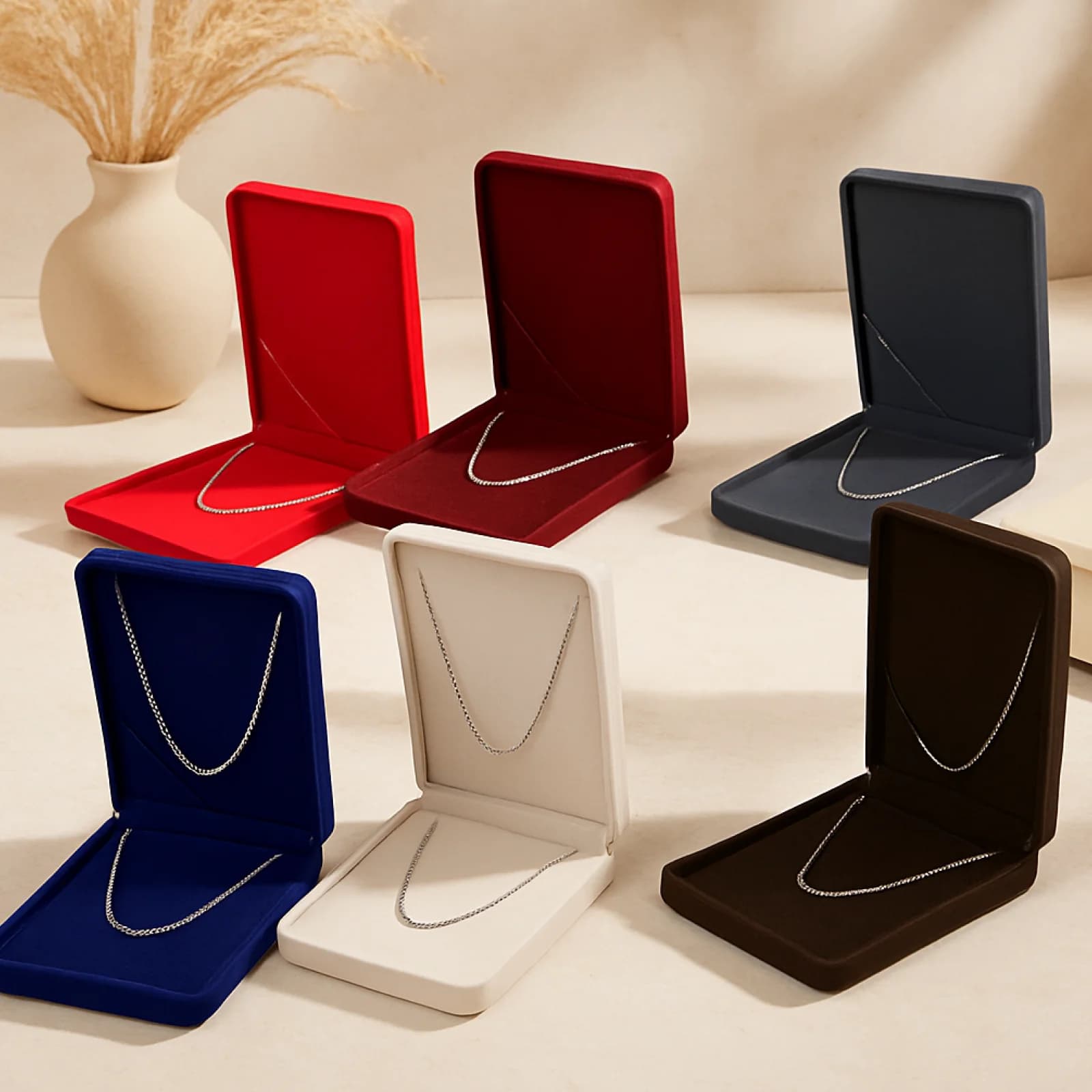 Caja colgante de collar de terciopelo suave con tapa, organizador de joyería, soporte de exhibición de baratija, caja de regalo de almacenamiento de