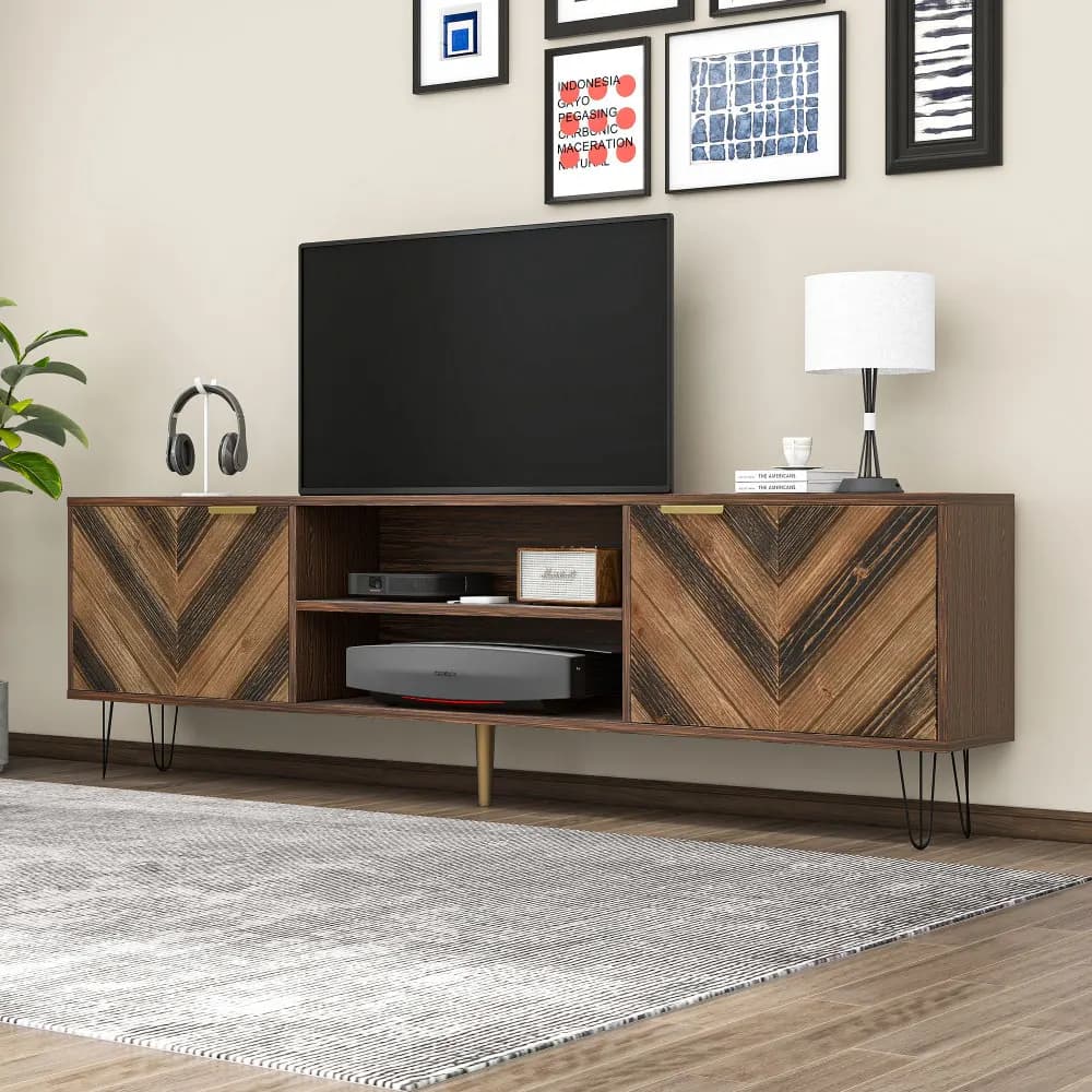 ​ ​ Mueble para TV de perfil bajo: 2 puertas de chapa de madera maciza con compartimentos dobles, patas de garra dorada y base de hierro ​ ​