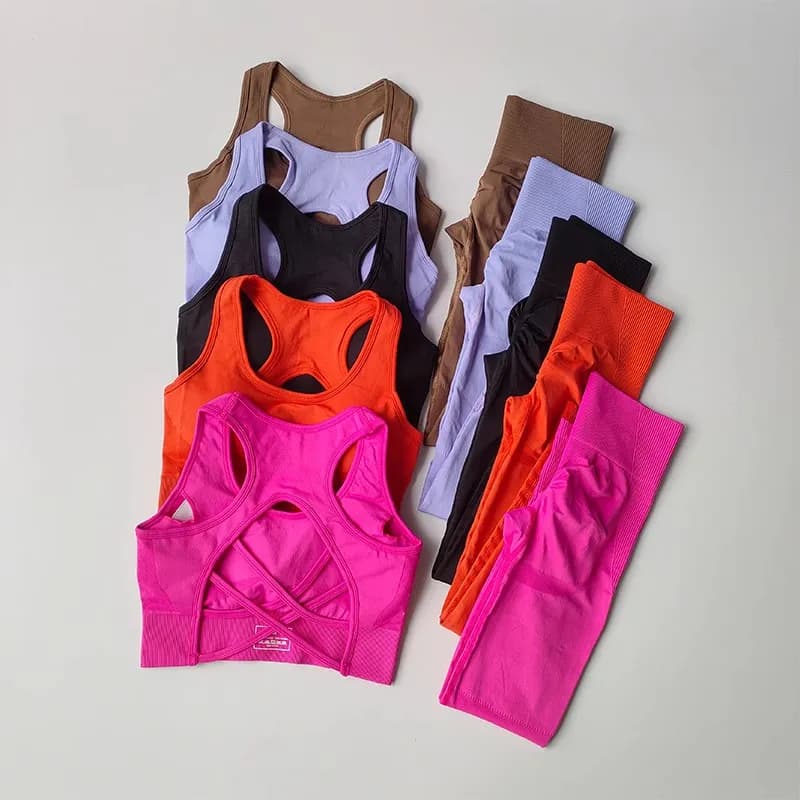 Chándal para mujer, conjuntos de Yoga y Fitness, ropa deportiva, Sujetador deportivo de entrenamiento + Leggings de cintura alta, ropa de gimnasio,