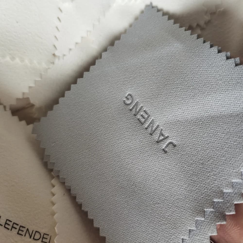 Bolsas OPP Plateadas de 8*8cm con Logotipo Grabado, 500 Unidades, Paño de Microfibra Azul para Limpiar Joyas de Plata