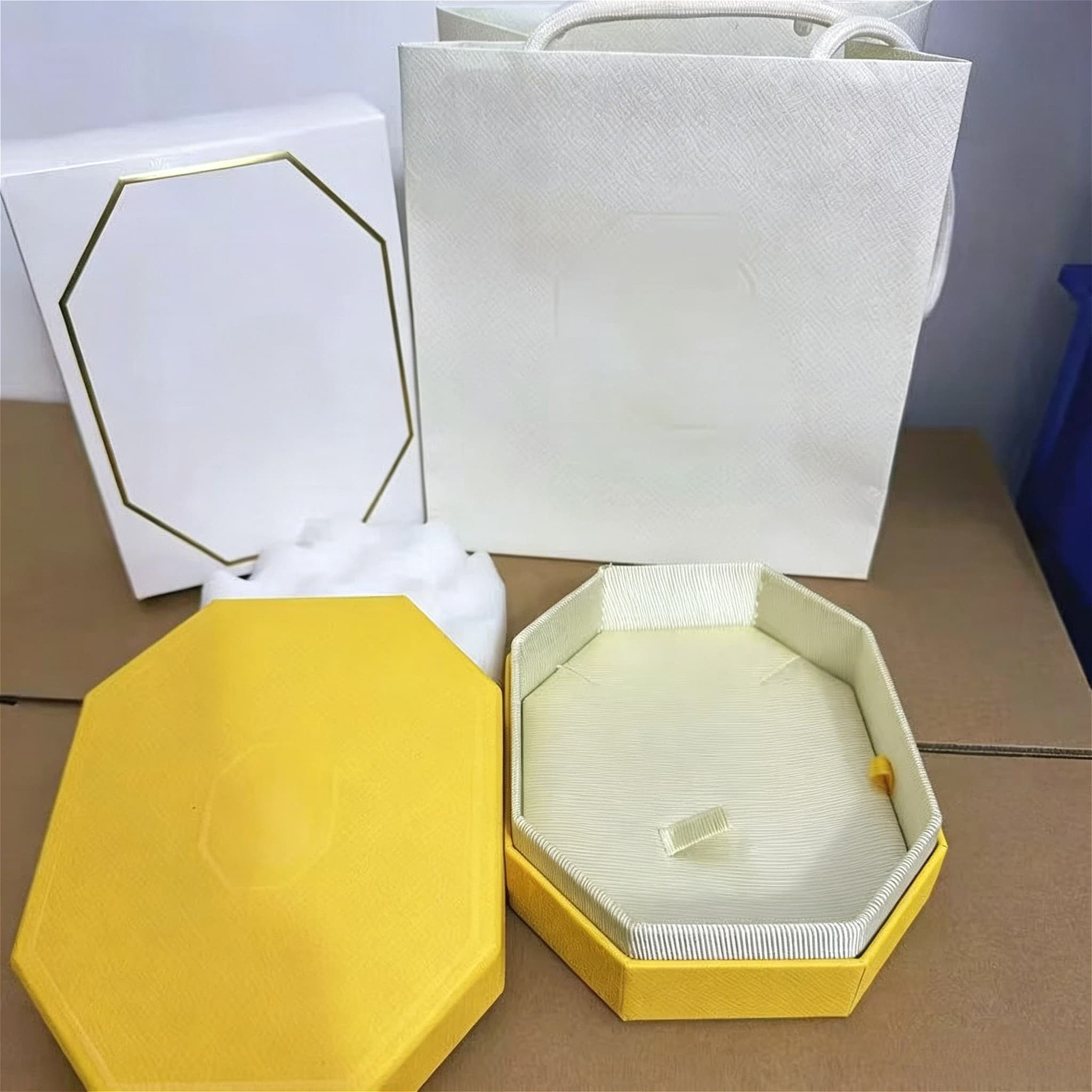 Caja para collar azul y amarillo Swan, caja para pulsera, caja de almacenamiento de alta gama para pendientes, juego completo de cajas vacías para