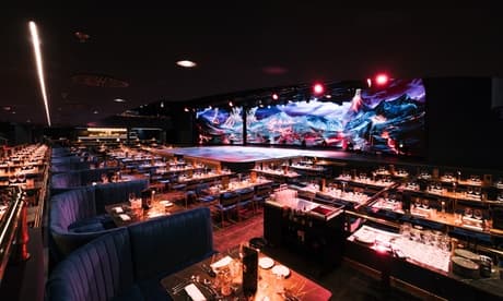 Para 2 personas: entrada Origen Gran Canaria Show con copa de cava a consumir en Rocktop