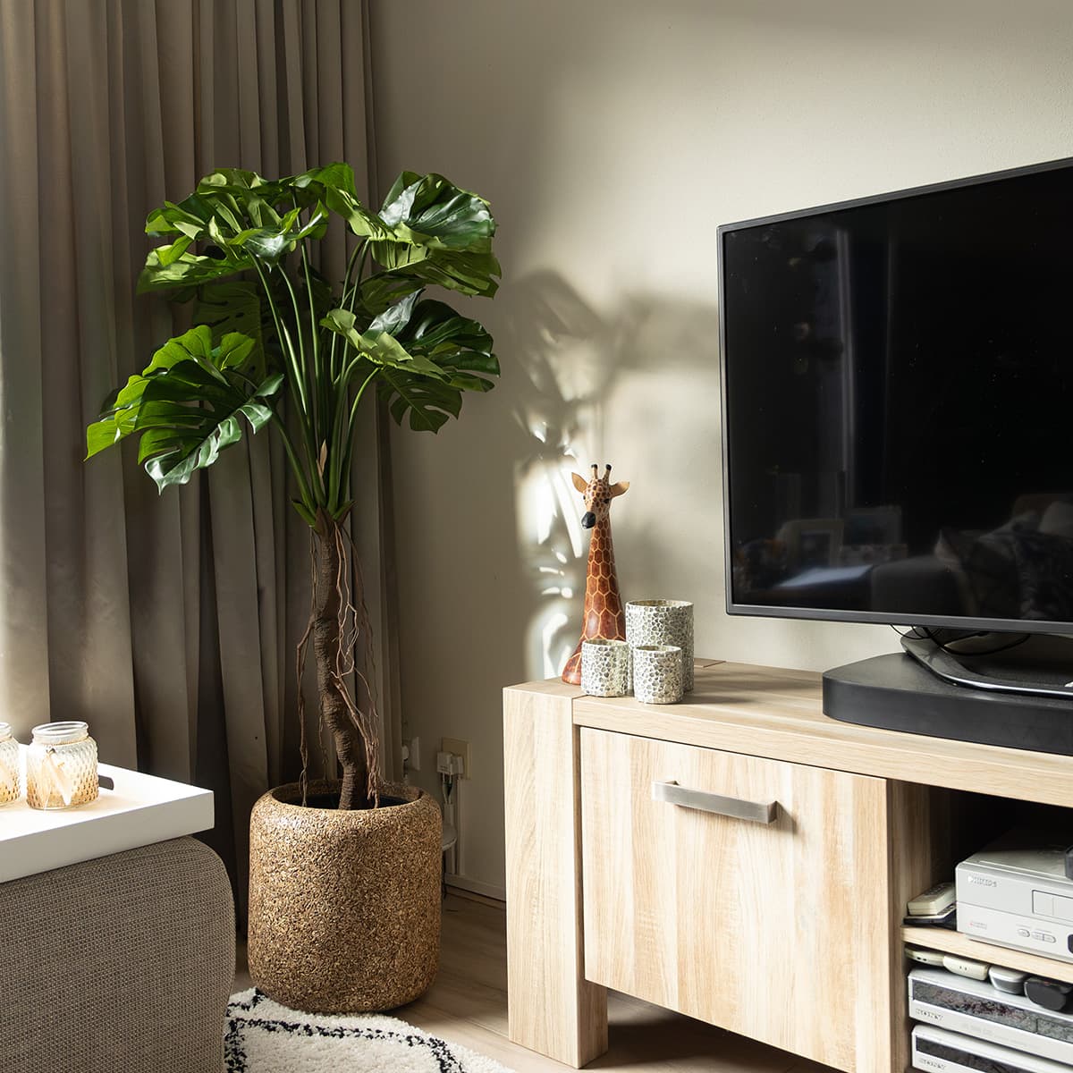 Árbol artificial Monstera Deluxe sobre tallo 130cm